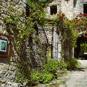 https://gite-an-kay-ou-laiglette.hotels-rhonealpes.com